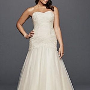 Size 26W Ivory wedding dress